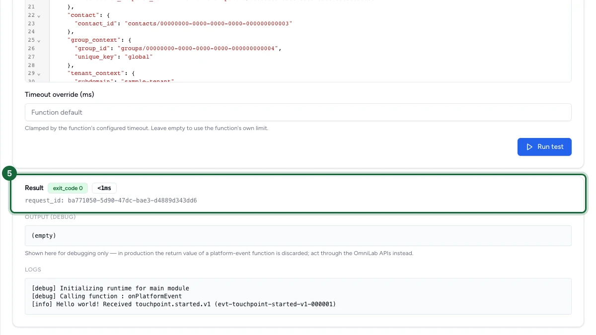 Onglet Test affichant un code de sortie nul, la sortie retournée et les logs capturés